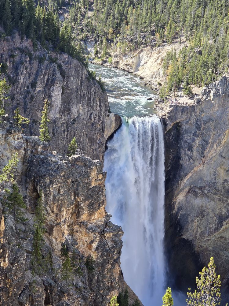 Canyon South Rim Falls Hike